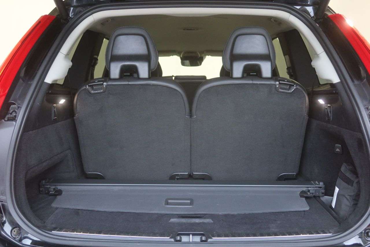 2021 VOLVO XC90 2021 VOLVO XC90