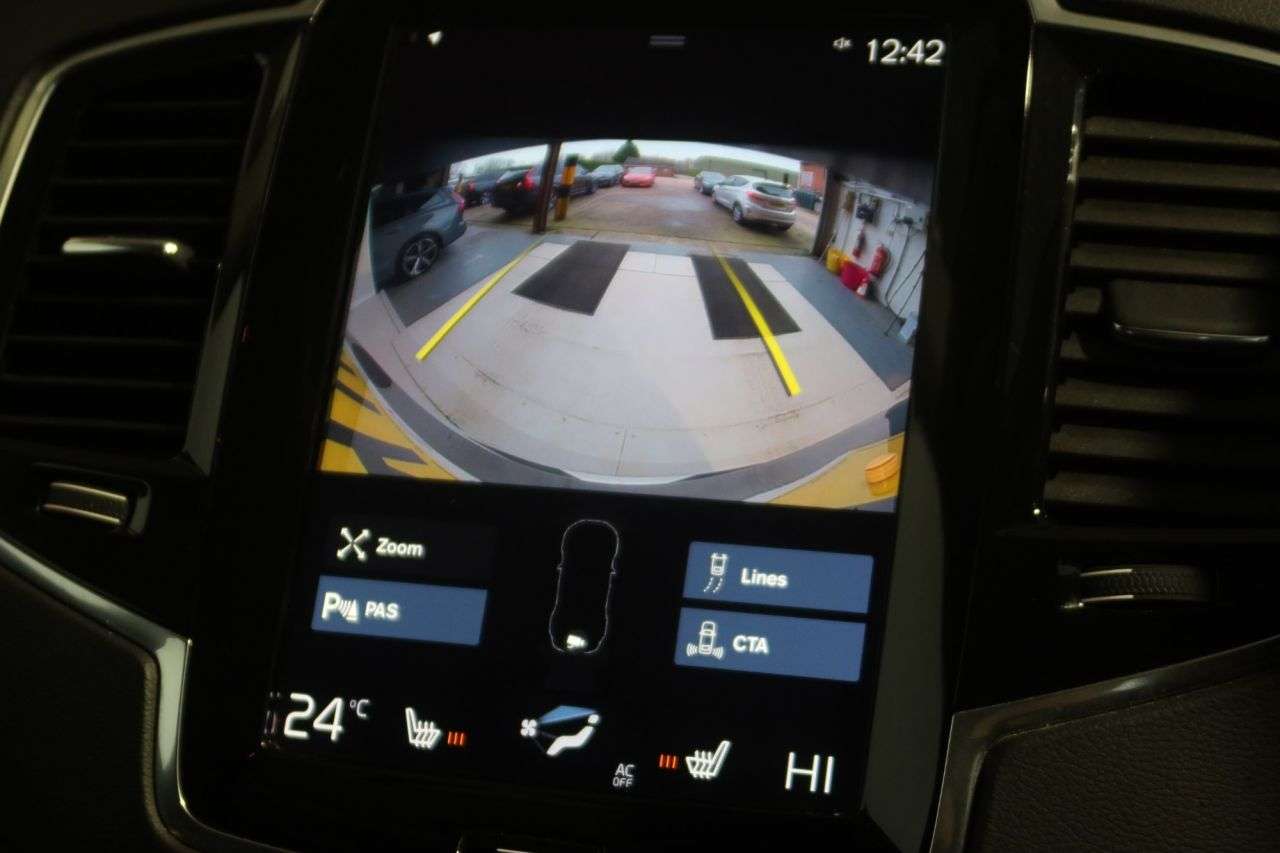 2021 VOLVO XC90 2021 VOLVO XC90