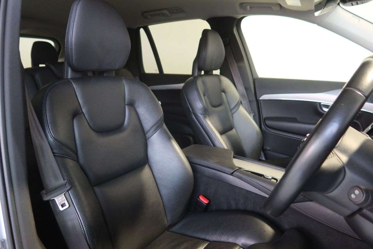 2021 VOLVO XC90 2021 VOLVO XC90