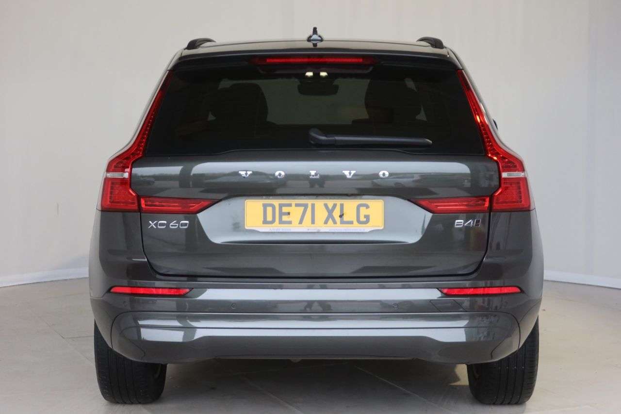 2021 VOLVO XC60 2021 VOLVO XC60