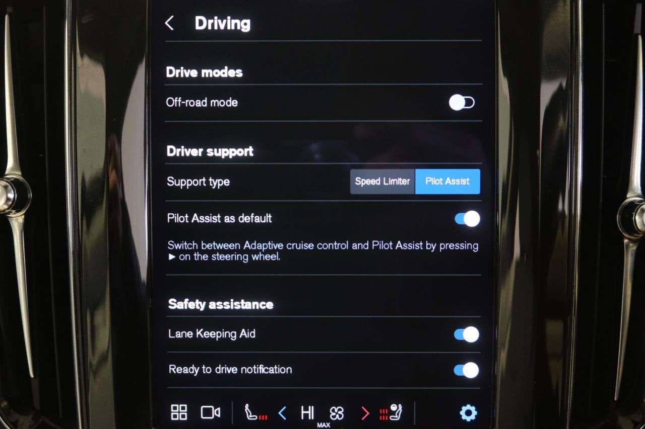 2021 VOLVO XC60 2021 VOLVO XC60