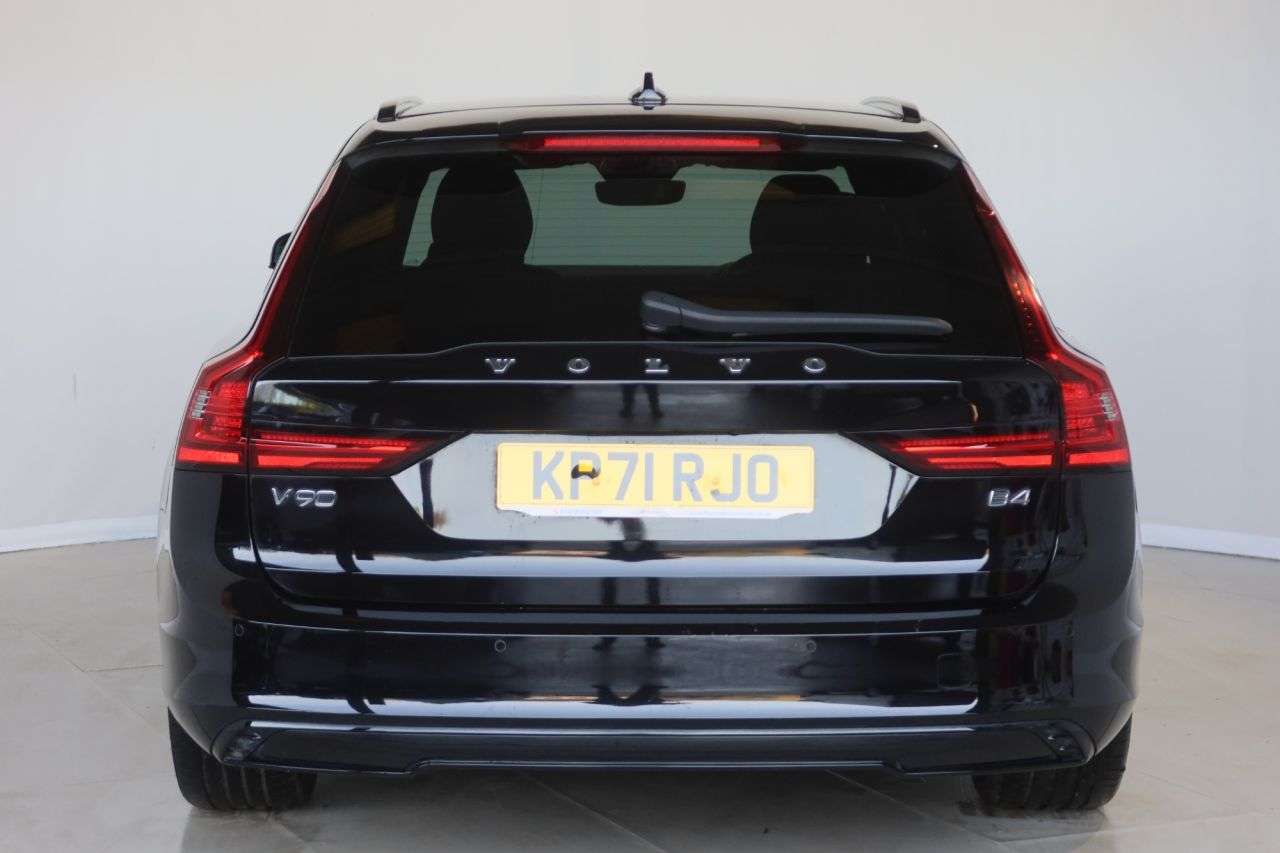 2021 VOLVO V90 2021 VOLVO V90