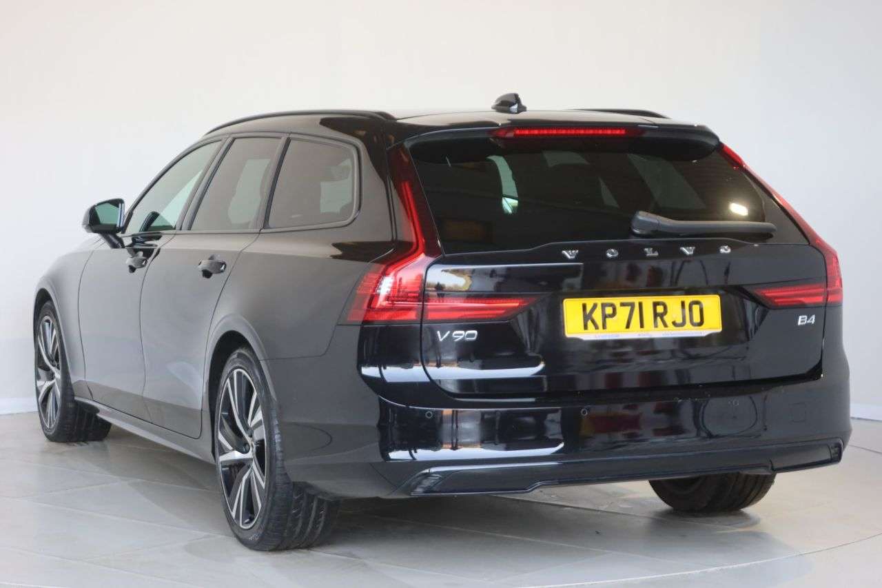 2021 VOLVO V90 2021 VOLVO V90