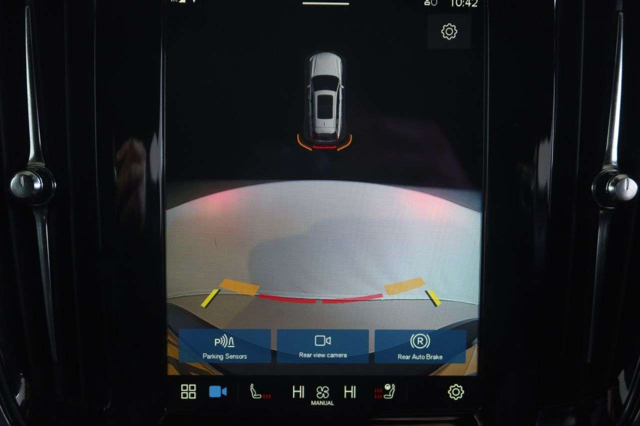 2021 VOLVO V90 2021 VOLVO V90