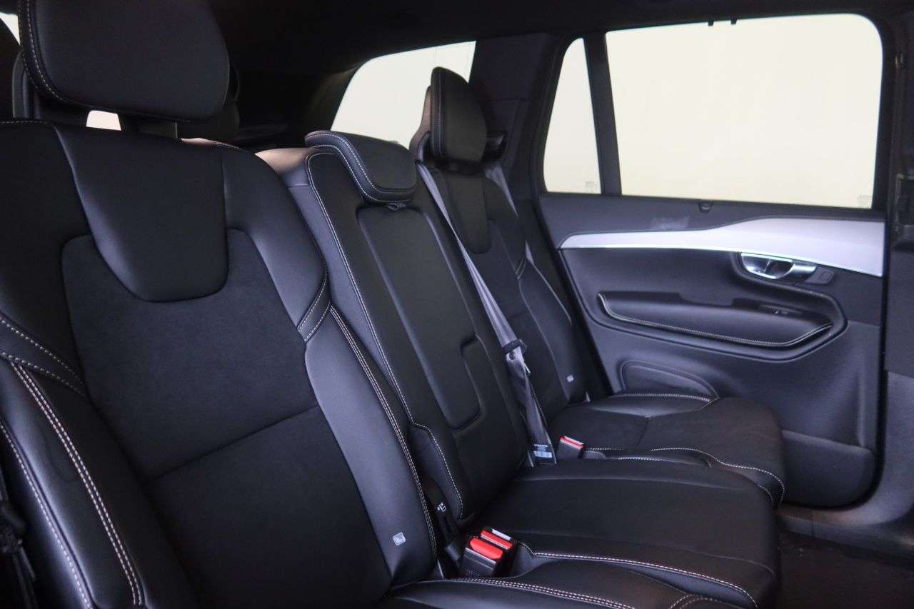 2021 VOLVO XC90 2021 VOLVO XC90