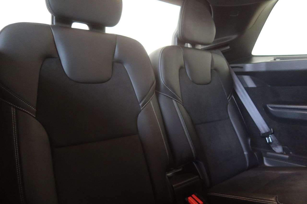 2021 VOLVO XC90 2021 VOLVO XC90