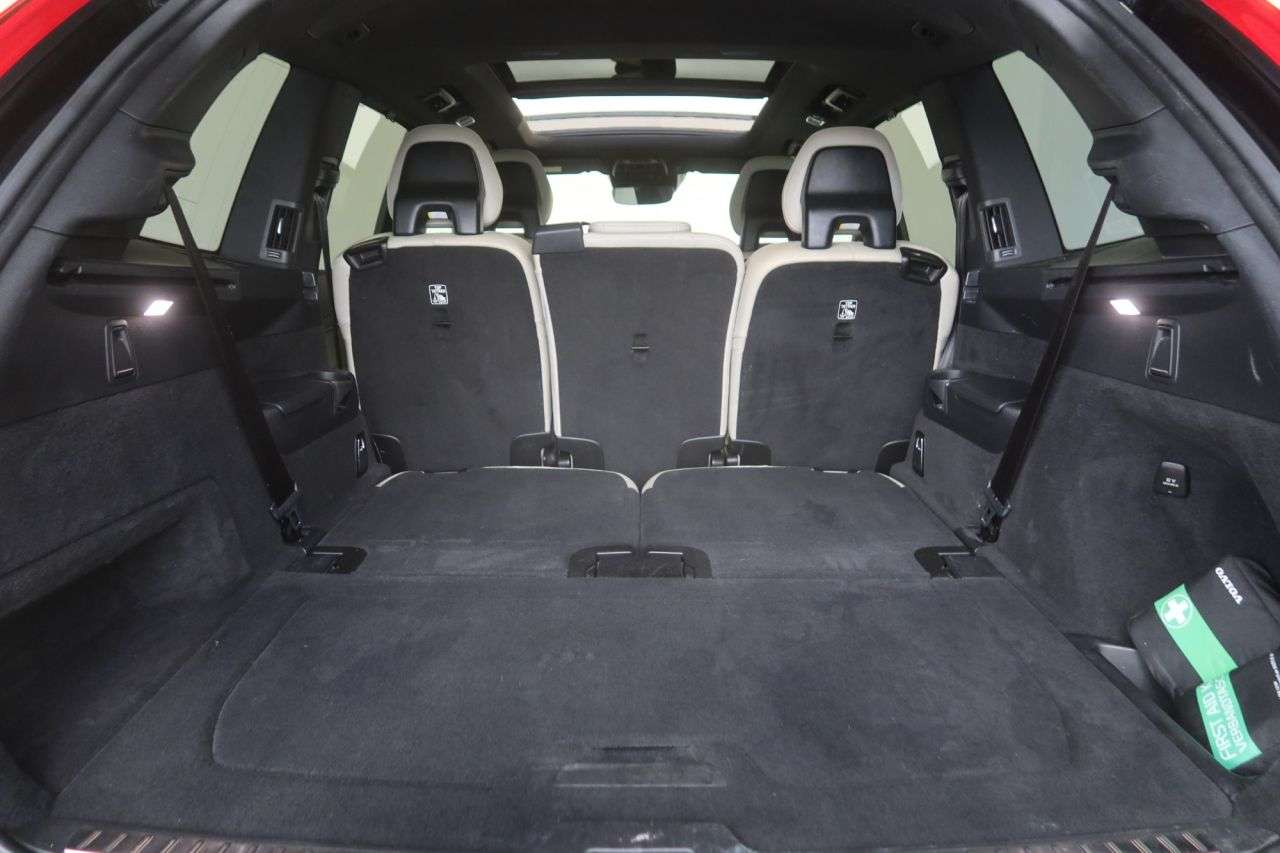 2021 VOLVO XC90 2021 VOLVO XC90