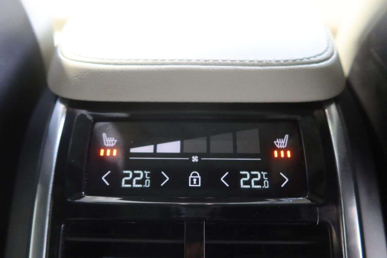 2021 VOLVO XC90 2021 VOLVO XC90