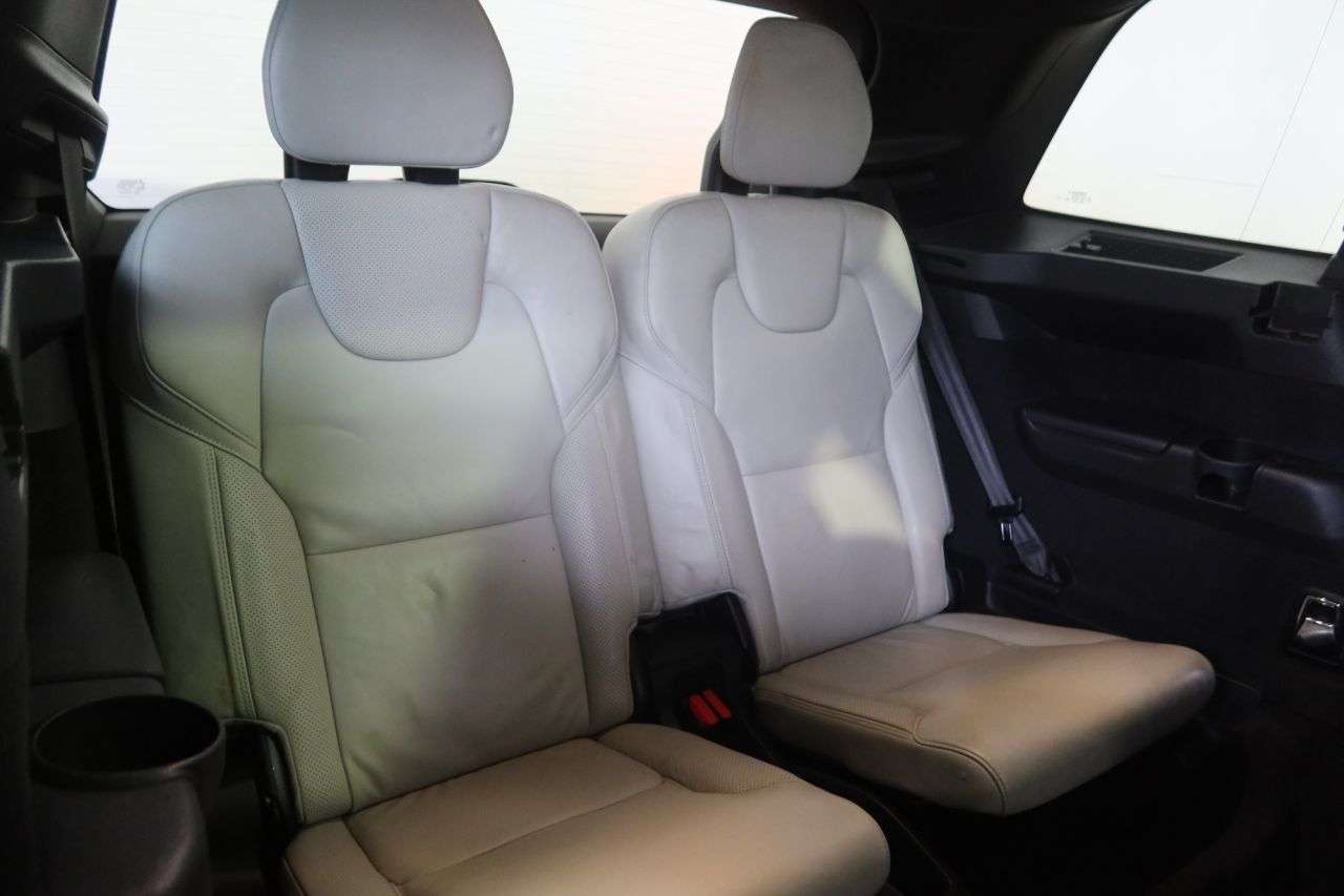 2021 VOLVO XC90 2021 VOLVO XC90