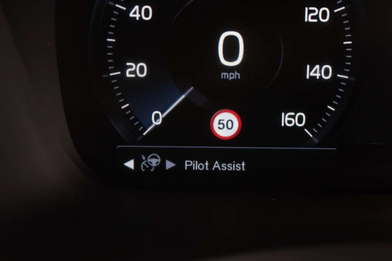 2021 VOLVO XC90 2021 VOLVO XC90