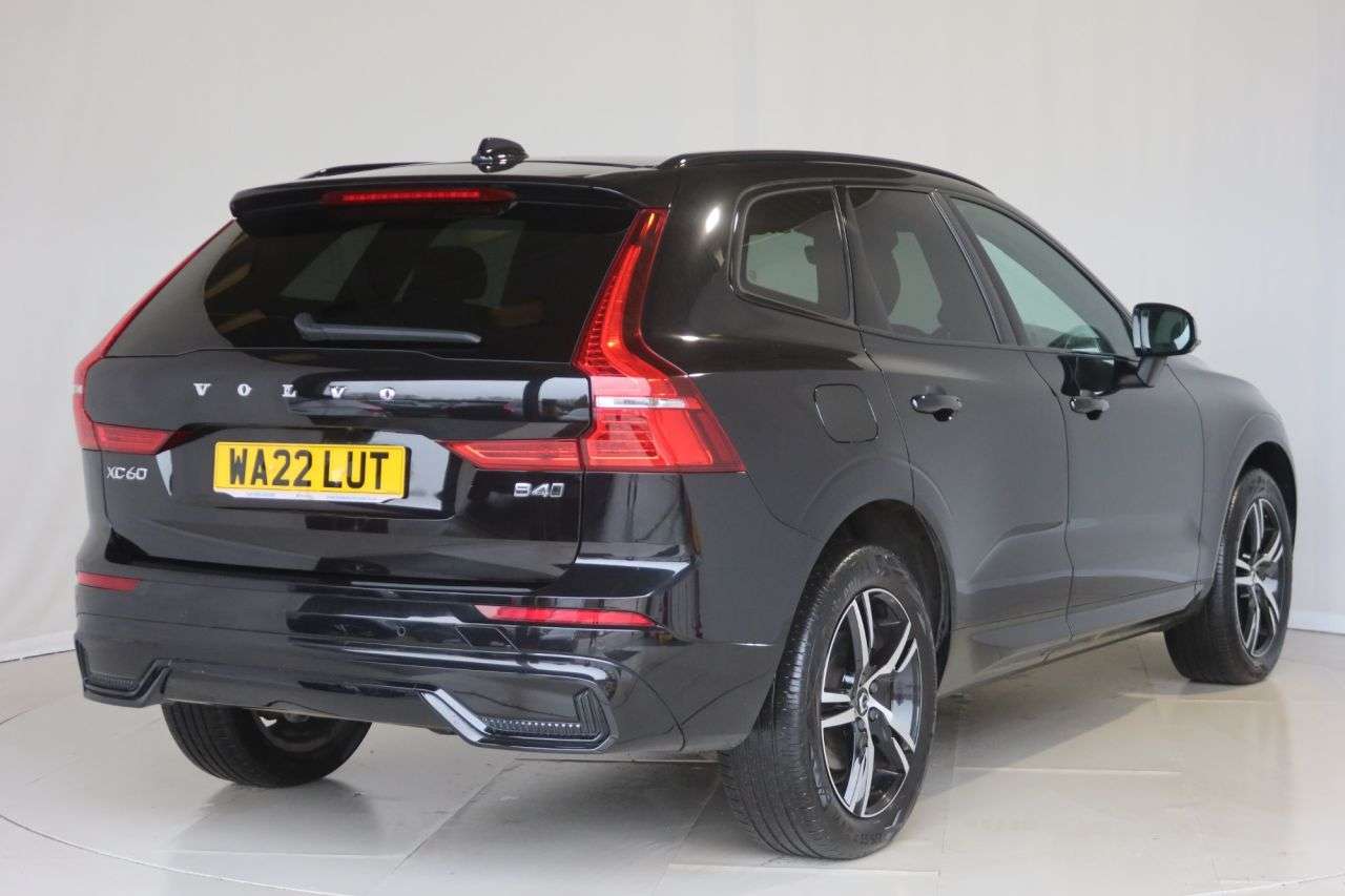2022 VOLVO XC60 2022 VOLVO XC60