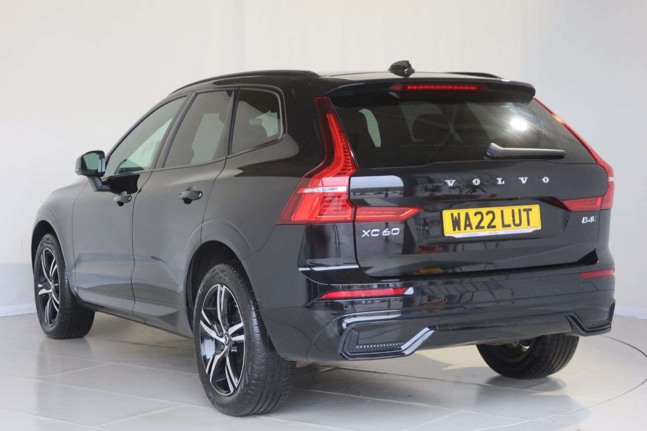 2022 VOLVO XC60 2022 VOLVO XC60
