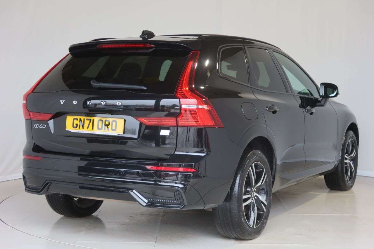 2021 VOLVO XC60 2021 VOLVO XC60