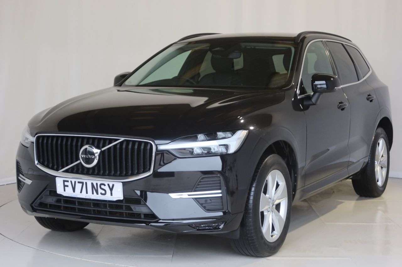 A 2021 VOLVO XC60 2.0 B5 MHEV Momentum SUV 5dr Petrol Hybrid Auto Euro 6 (s/s) (250 ps) APPLE A 2021 VOLVO XC60 2.0 B5 MHEV Momentum SUV 5dr Petrol Hybrid Auto Euro 6 (s/s) (250 ps) APPLE