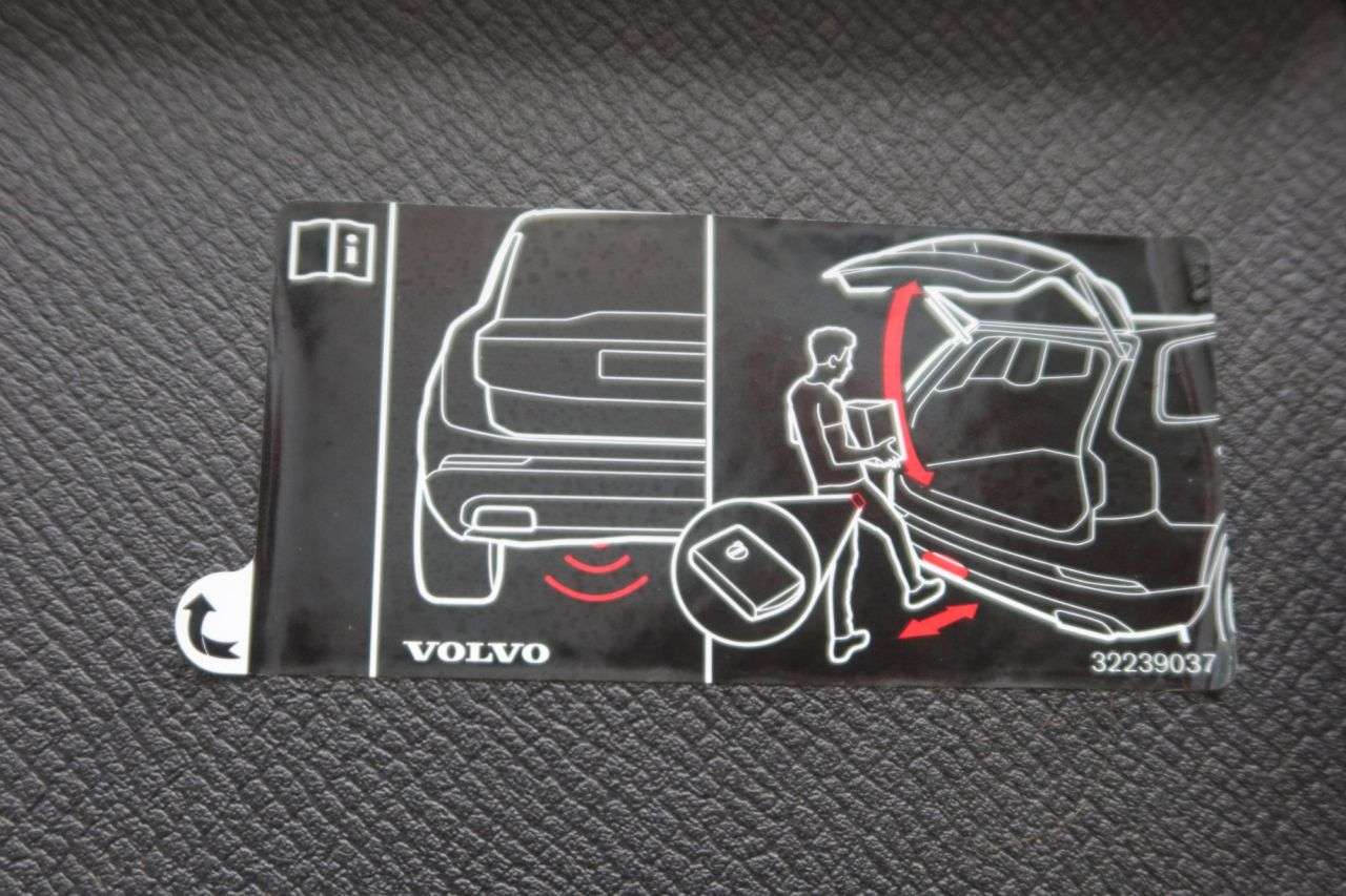 2021 VOLVO XC90 2021 VOLVO XC90