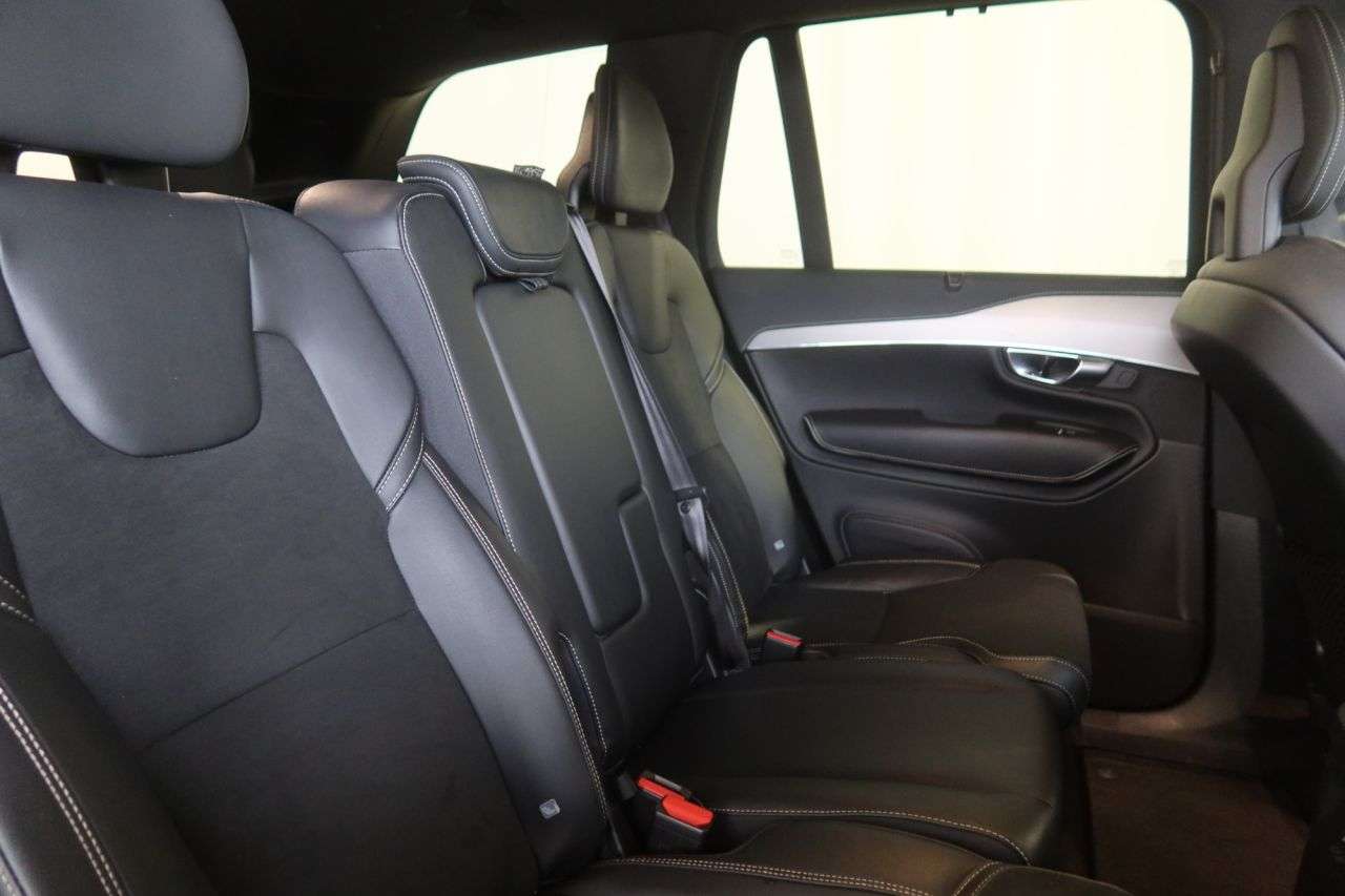 2021 VOLVO XC90 2021 VOLVO XC90