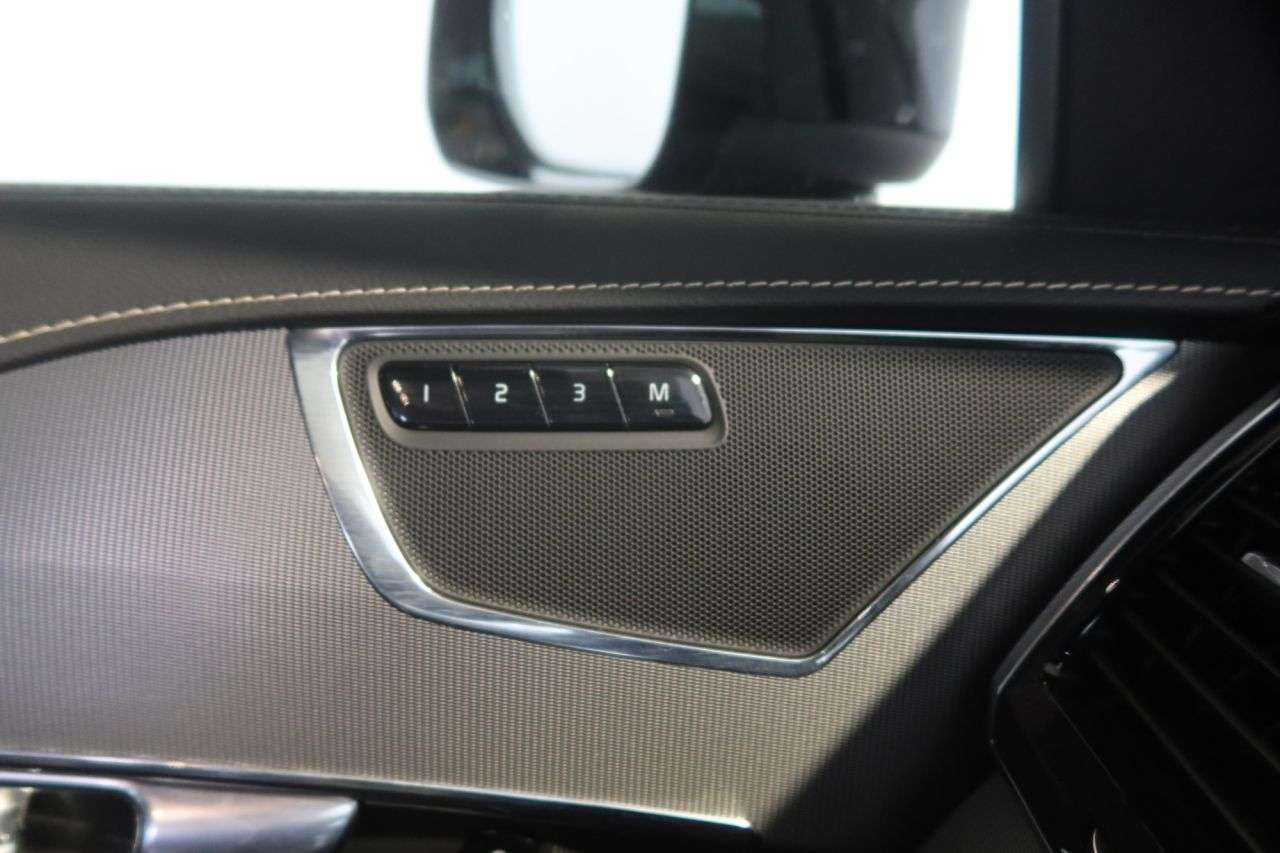 2021 VOLVO XC90 2021 VOLVO XC90