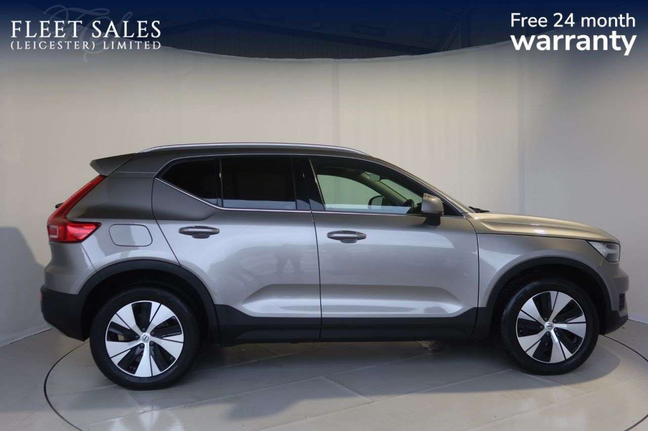 A 2021 VOLVO XC40 1.5h T4 Recharge 10.7kWh Inscription Expression SUV 5dr Petrol Plug-in Hybr A 2021 VOLVO XC40 1.5h T4 Recharge 10.7kWh Inscription Expression SUV 5dr Petrol Plug-in Hybr