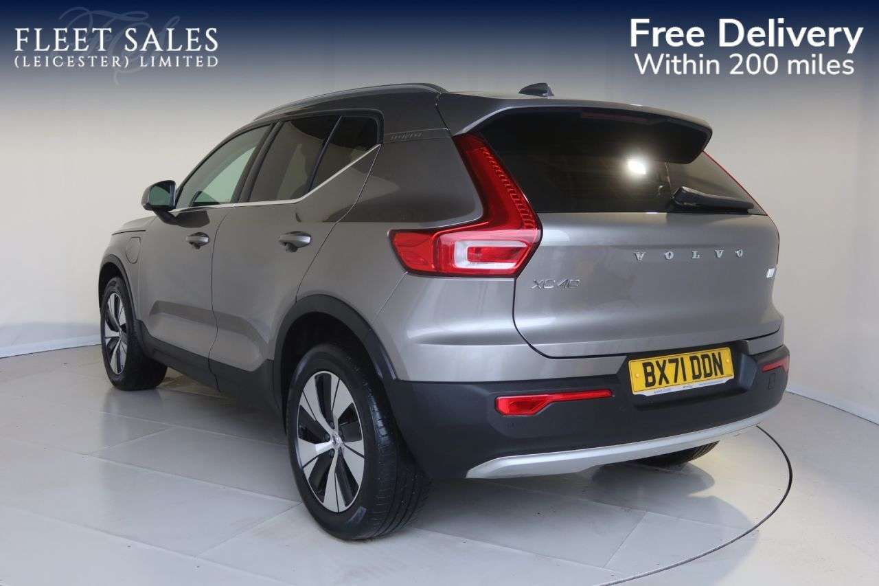 2021 VOLVO XC40 2021 VOLVO XC40
