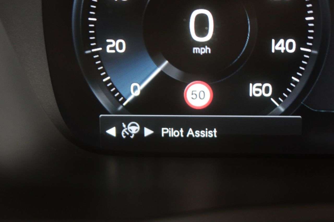 2021 VOLVO XC90 2021 VOLVO XC90