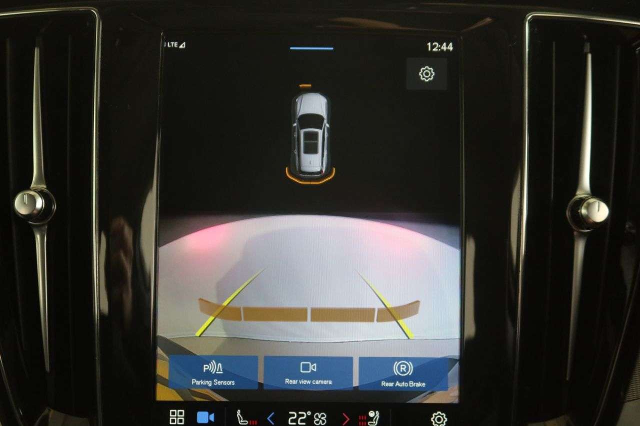 2022 VOLVO V60 2022 VOLVO V60