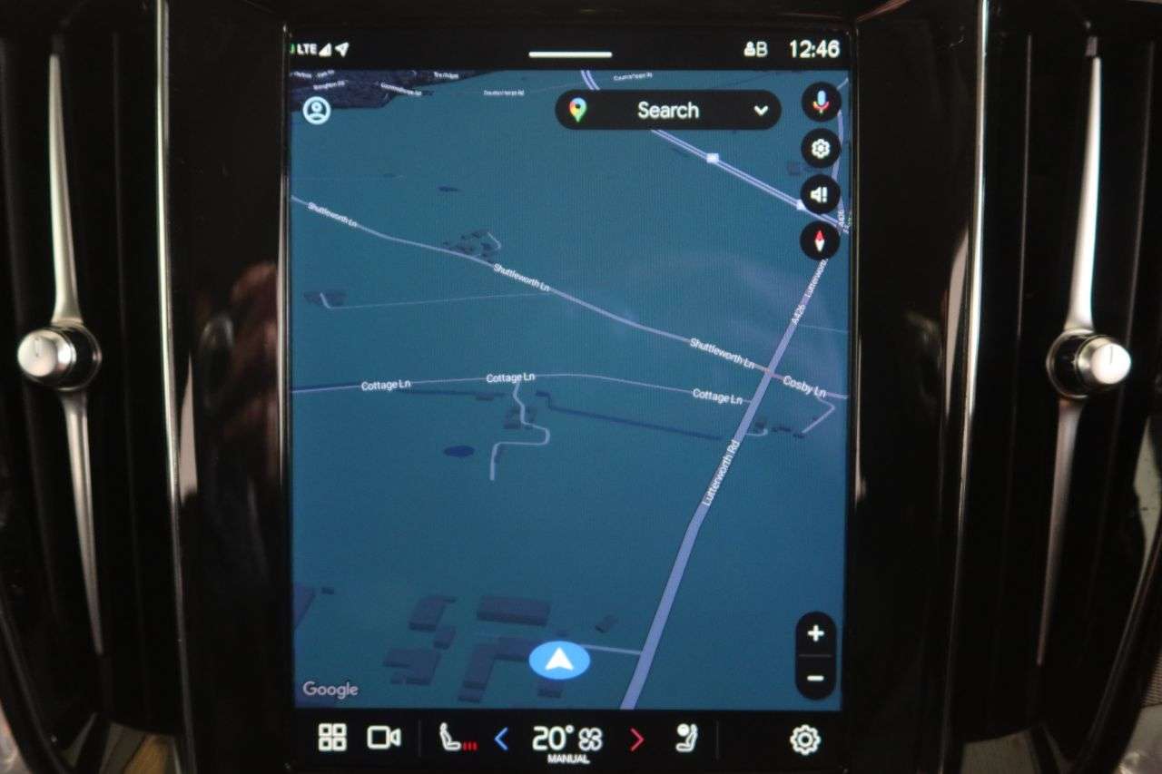 2022 VOLVO V60 2022 VOLVO V60