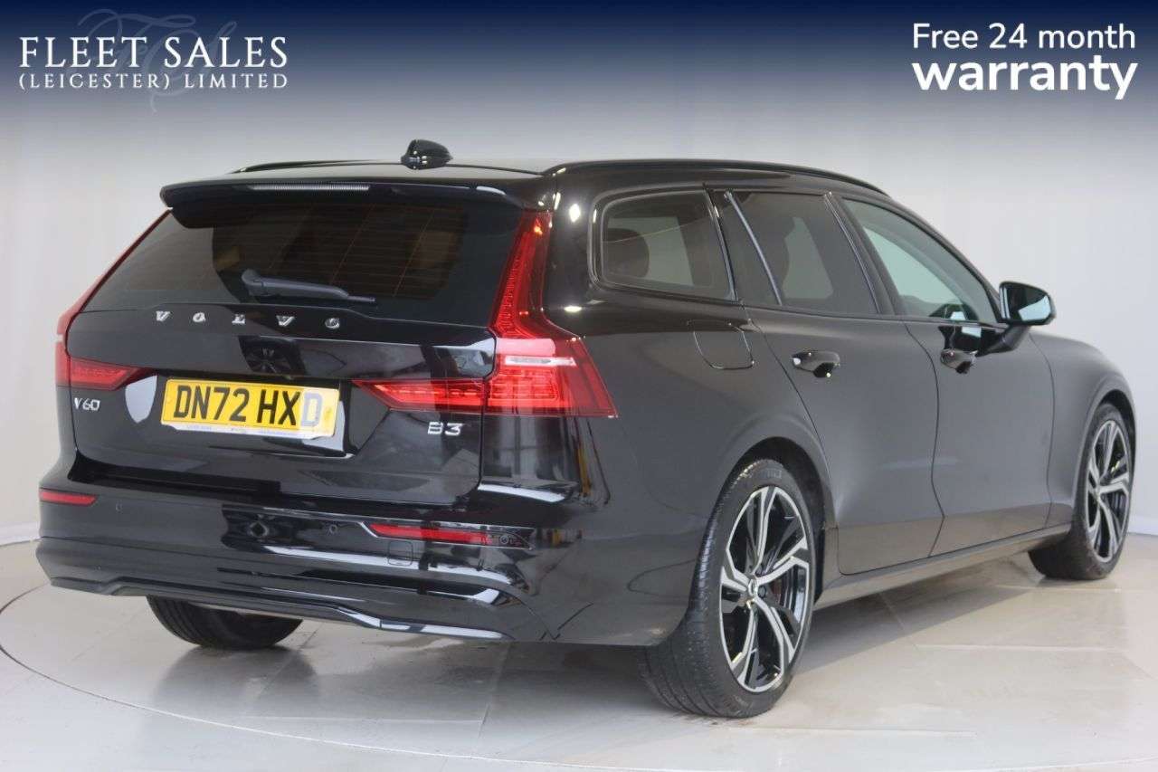 2022 VOLVO V60 2022 VOLVO V60