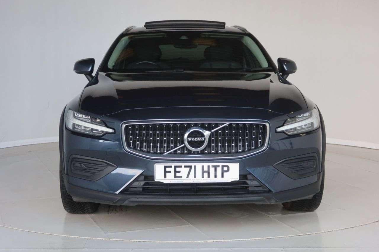 2021 VOLVO V60 CROSS COUNTRY 2021 VOLVO V60 CROSS COUNTRY