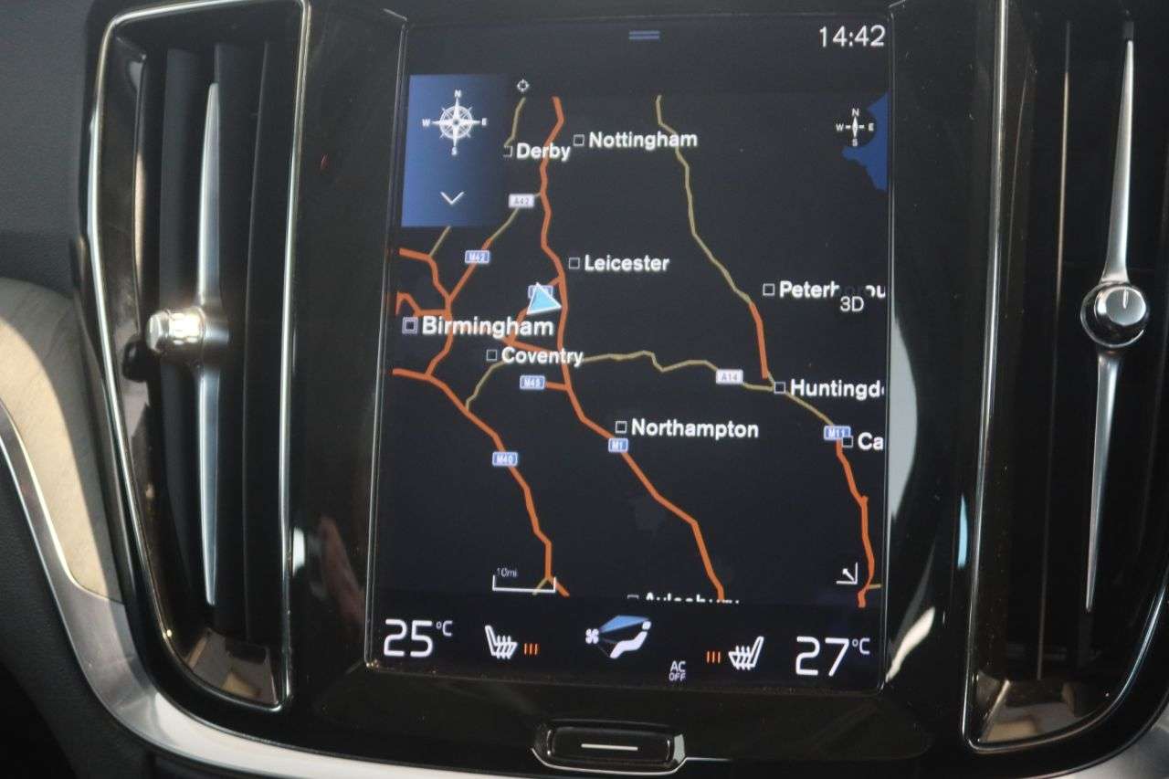 2021 VOLVO V60 CROSS COUNTRY 2021 VOLVO V60 CROSS COUNTRY