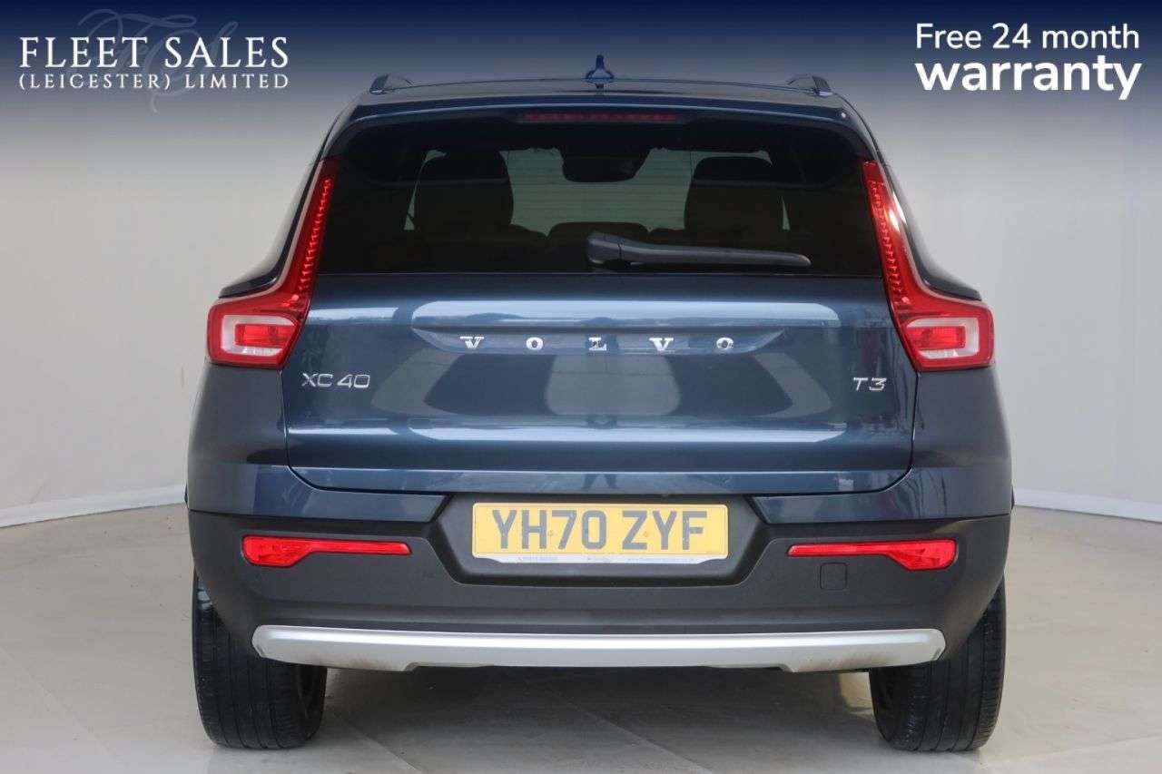 A 2020 VOLVO XC40 1.5 T3 Inscription SUV 5dr Petrol Auto Euro 6 (s/s) (163 ps) **24 MONTH WAR A 2020 VOLVO XC40 1.5 T3 Inscription SUV 5dr Petrol Auto Euro 6 (s/s) (163 ps) **24 MONTH WAR