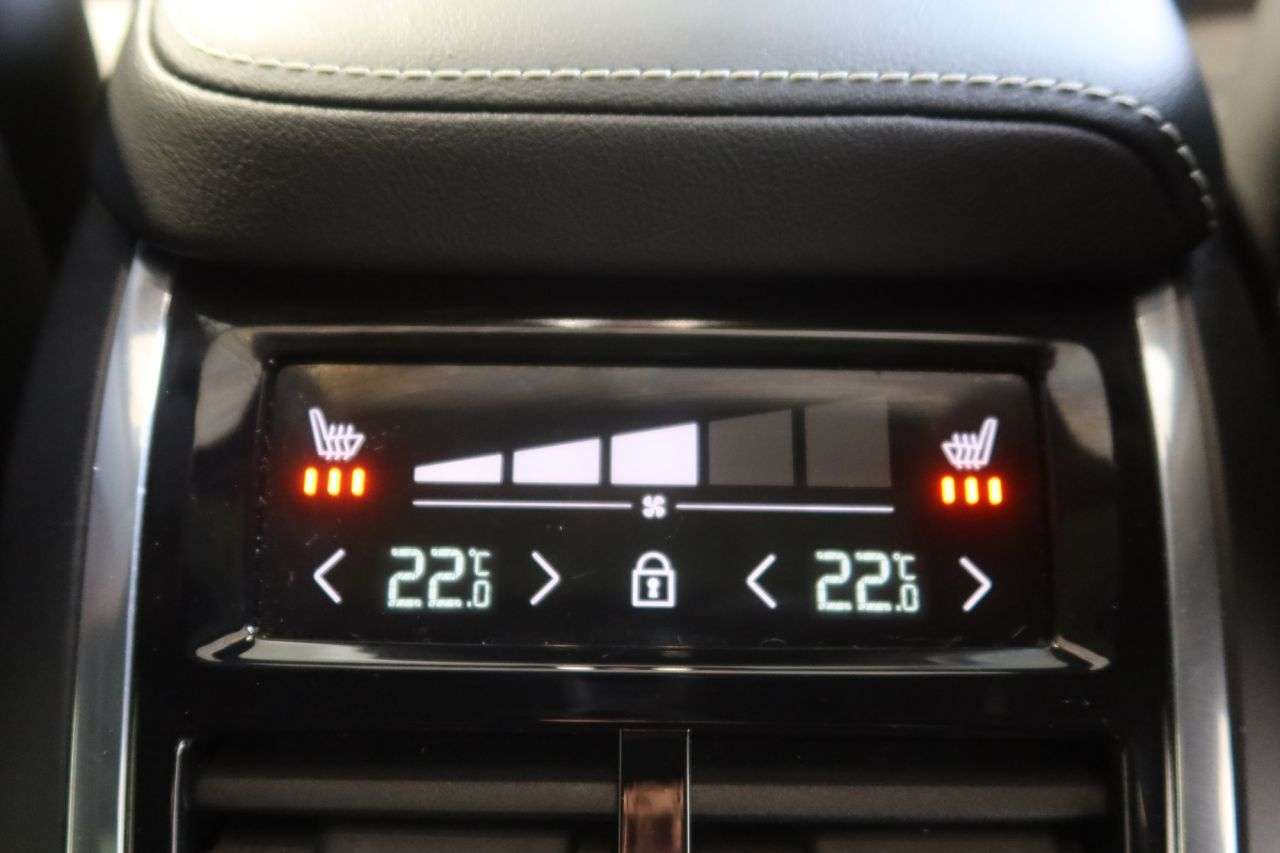 2020 VOLVO XC60 2020 VOLVO XC60