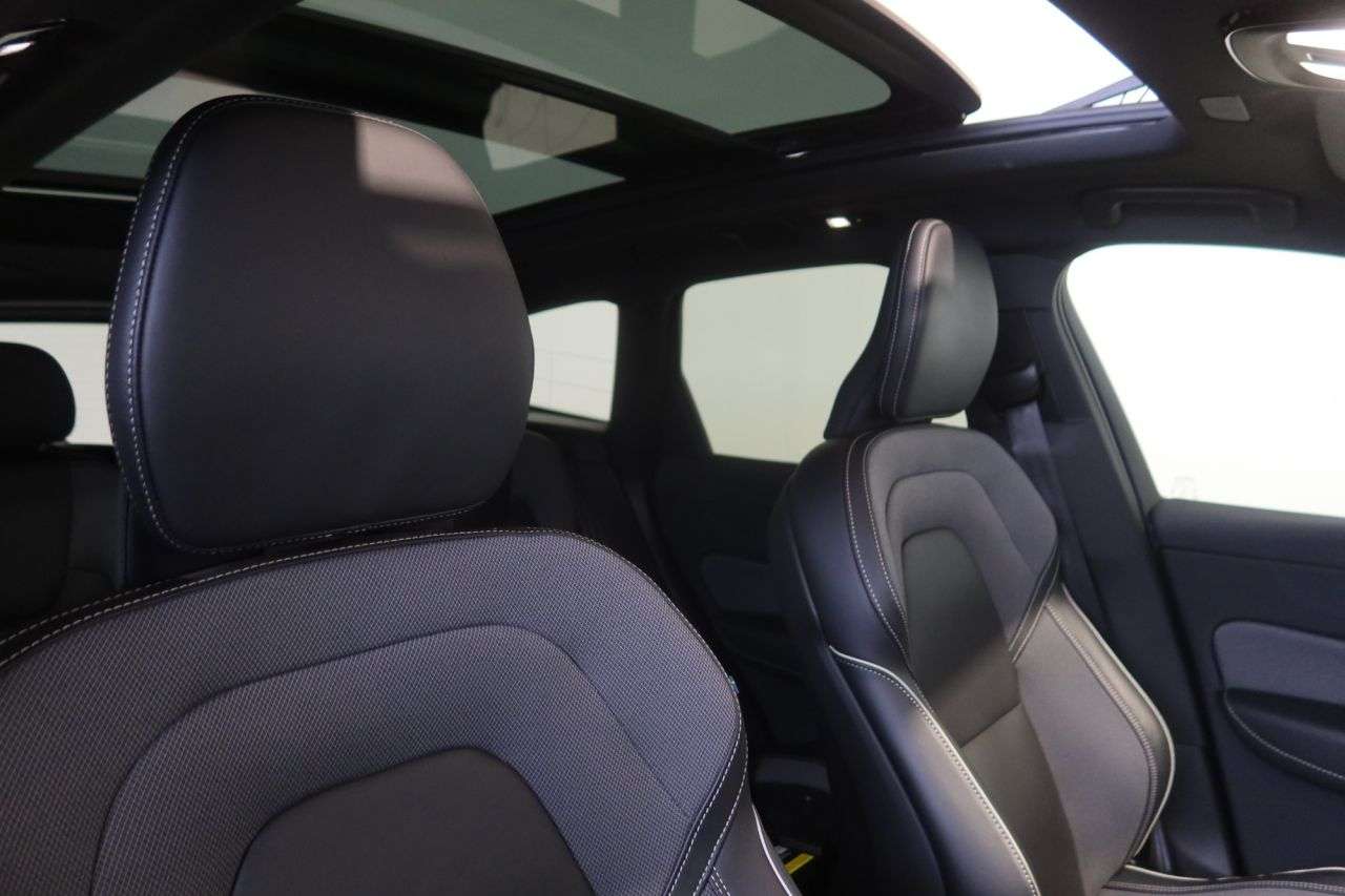 2022 VOLVO XC60 2022 VOLVO XC60