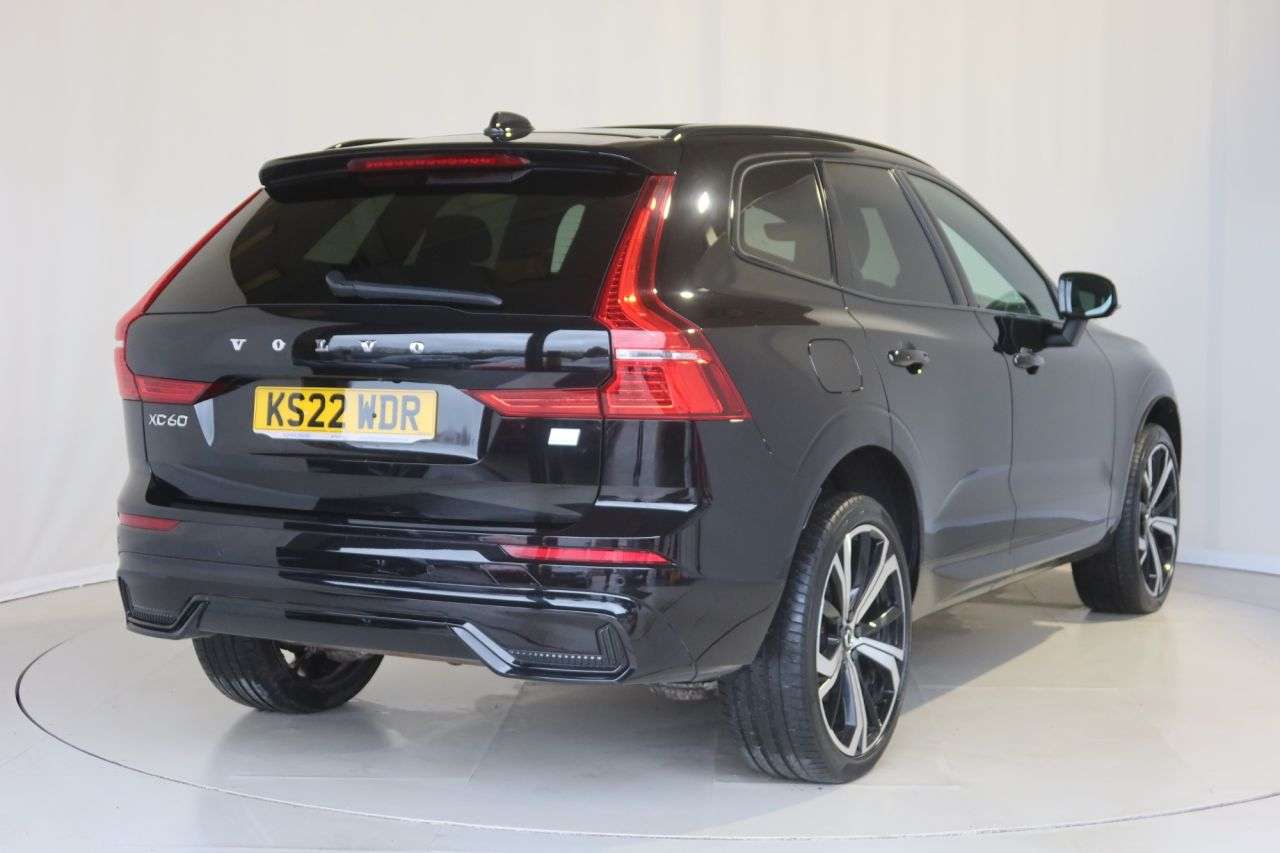 2022 VOLVO XC60 2022 VOLVO XC60
