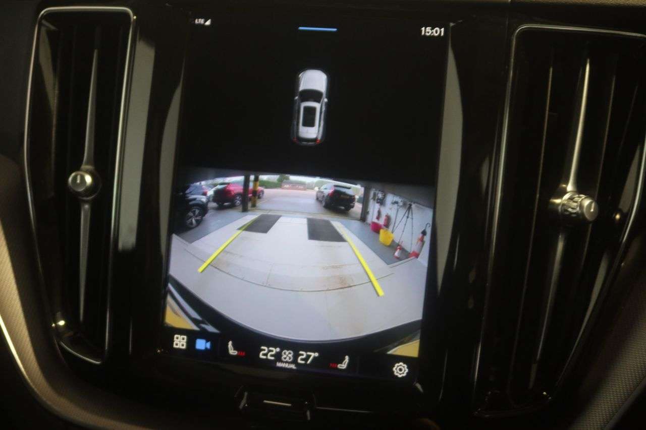 2022 VOLVO XC60 2022 VOLVO XC60