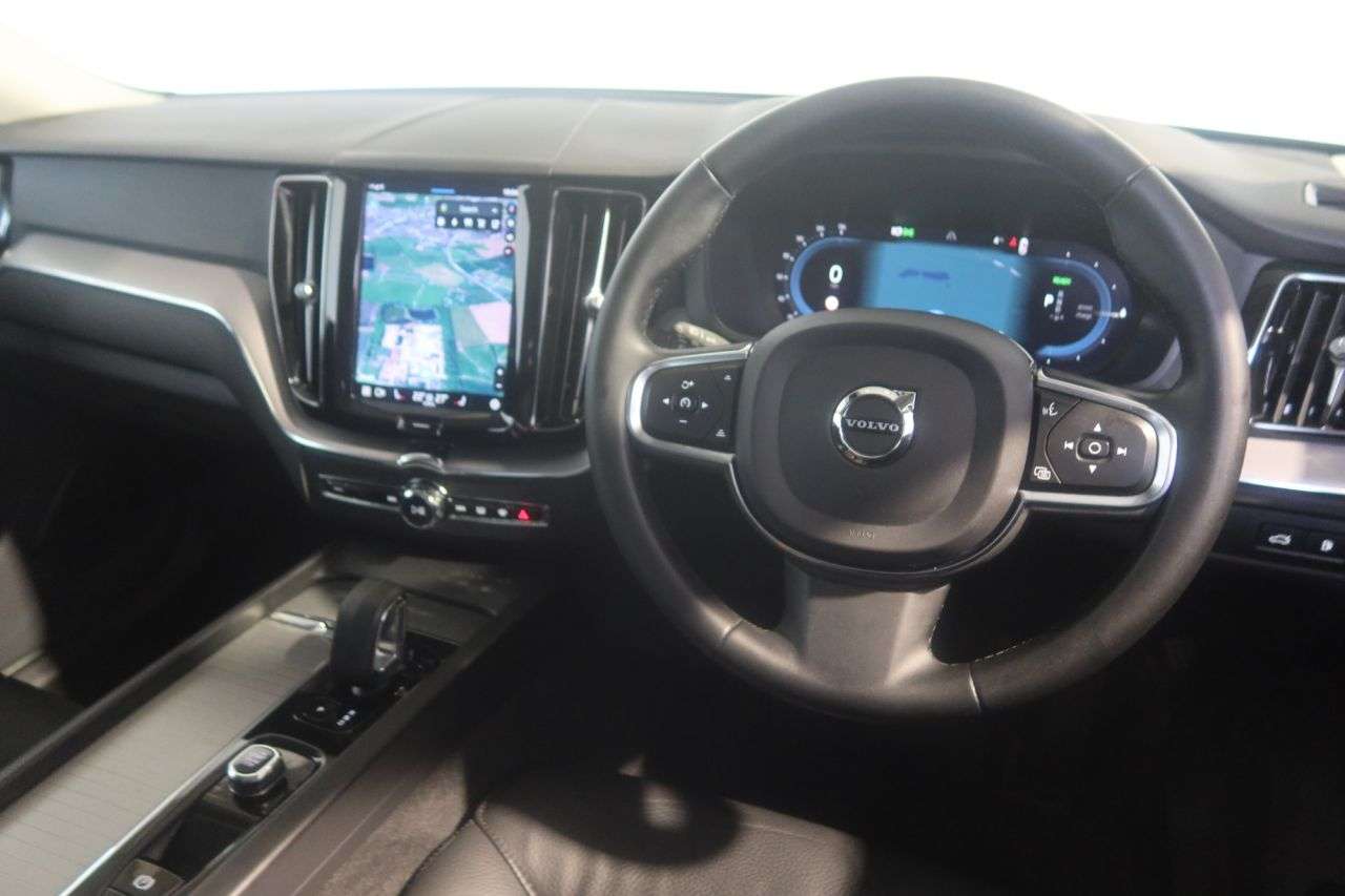 2022 VOLVO XC60 2022 VOLVO XC60