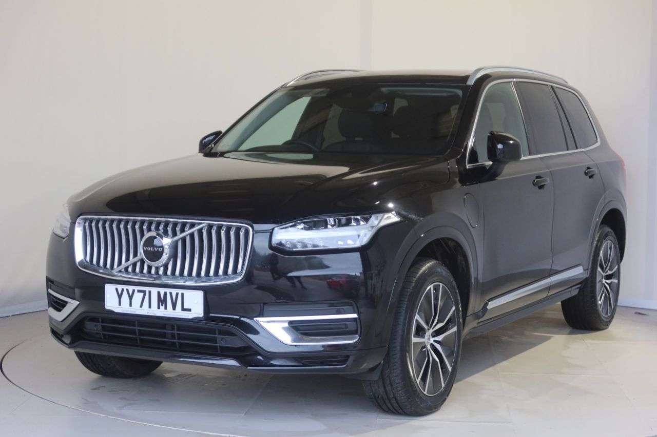 A 2021 VOLVO XC90 2.0h T8 Recharge 11.6kWh Inscription Expression SUV 5dr Petrol Plug-in Hybr A 2021 VOLVO XC90 2.0h T8 Recharge 11.6kWh Inscription Expression SUV 5dr Petrol Plug-in Hybr