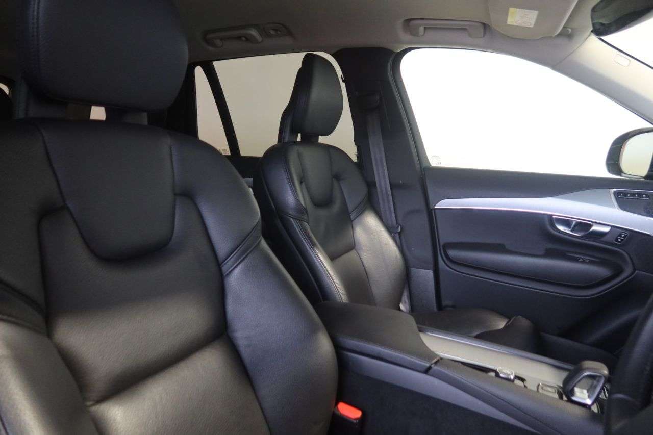 2021 VOLVO XC90 2021 VOLVO XC90