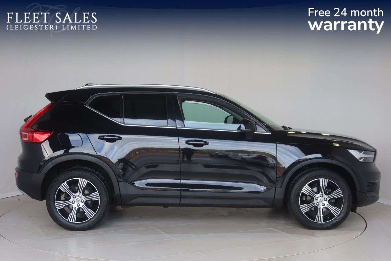A 2021 VOLVO XC40 1.5 T3 Inscription SUV 5dr Petrol Auto Euro 6 (s/s) (163 ps) ELECTRIC DRIVE A 2021 VOLVO XC40 1.5 T3 Inscription SUV 5dr Petrol Auto Euro 6 (s/s) (163 ps) ELECTRIC DRIVE