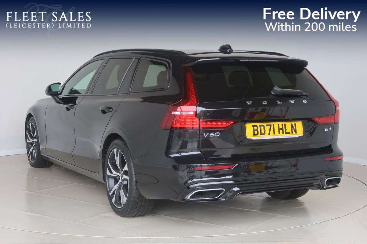 2021 VOLVO V60 2021 VOLVO V60