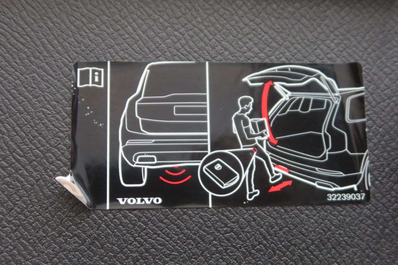 2021 VOLVO XC90 2021 VOLVO XC90