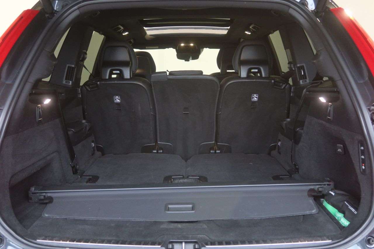 2021 VOLVO XC90 2021 VOLVO XC90