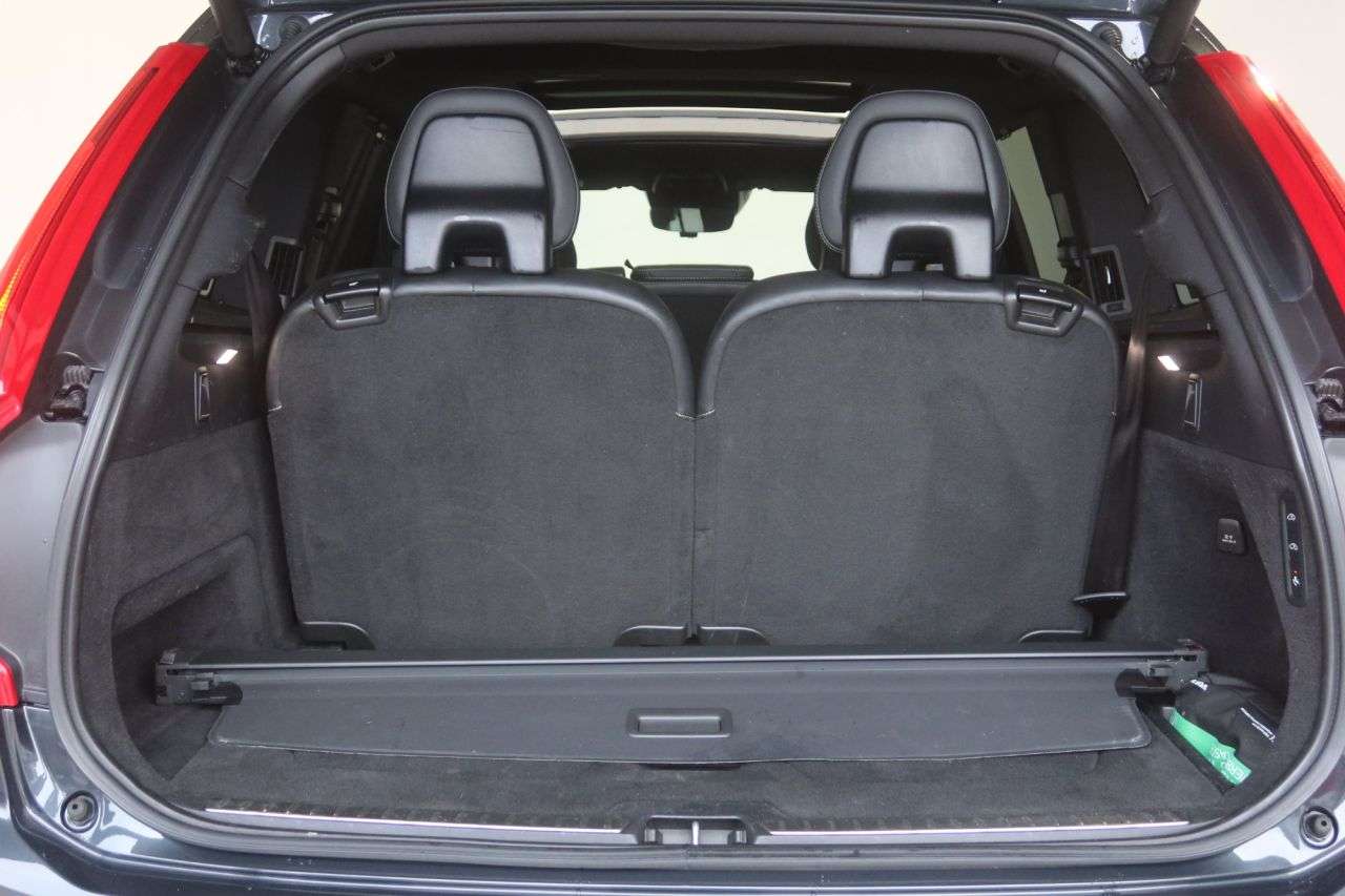 2021 VOLVO XC90 2021 VOLVO XC90