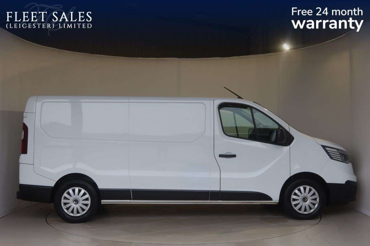 A 2022 RENAULT TRAFIC 2.0 dCi Blue LL30 Business+ Panel Van 5dr Diesel Manual L2 H1 Euro 6 (s/s) A 2022 RENAULT TRAFIC 2.0 dCi Blue LL30 Business+ Panel Van 5dr Diesel Manual L2 H1 Euro 6 (s/s)