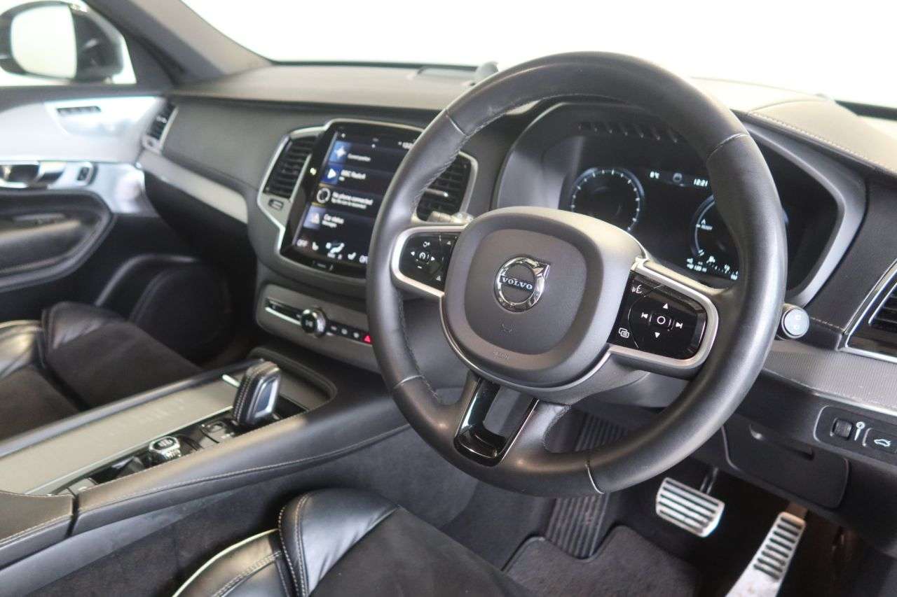 2022 VOLVO XC90 2022 VOLVO XC90