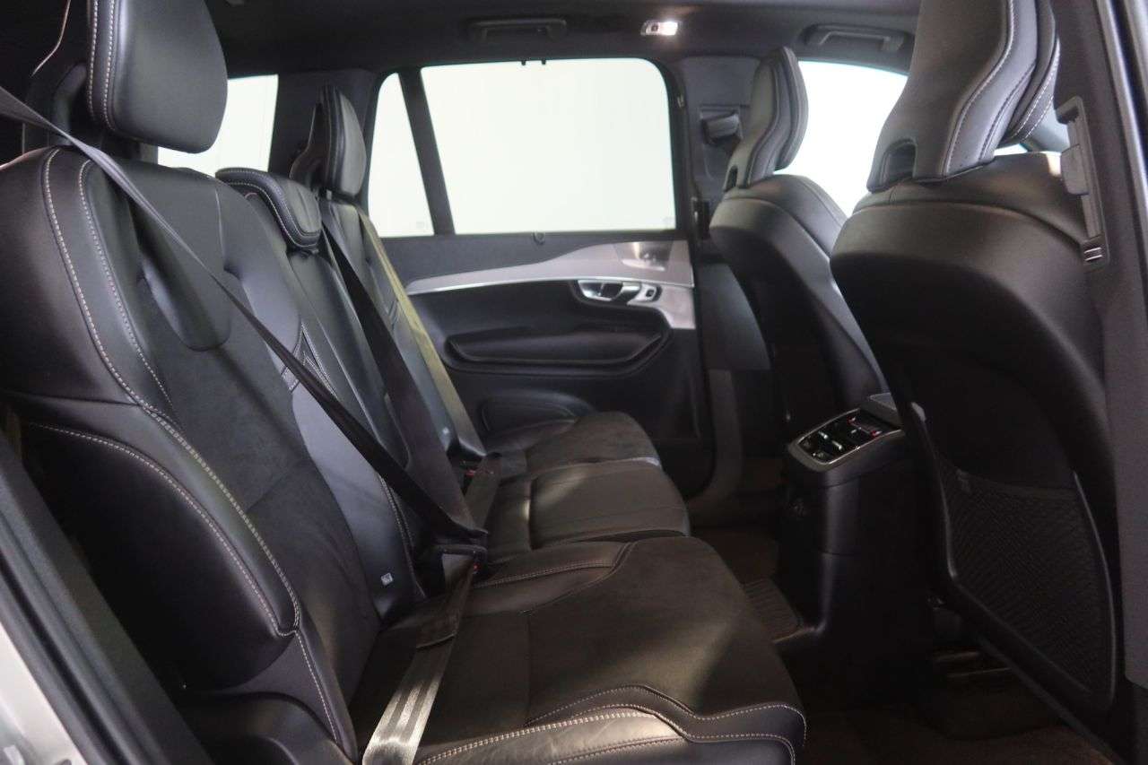 2022 VOLVO XC90 2022 VOLVO XC90