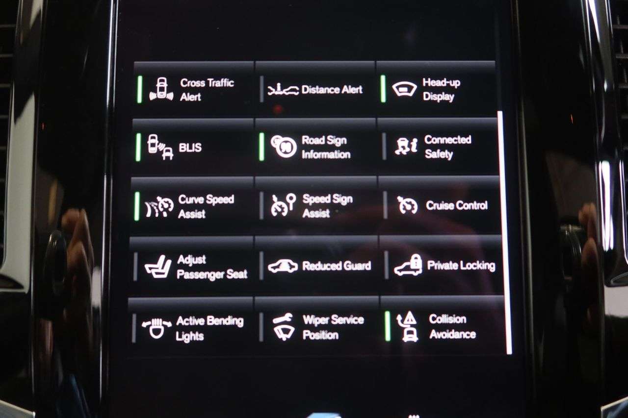 2022 VOLVO XC90 2022 VOLVO XC90