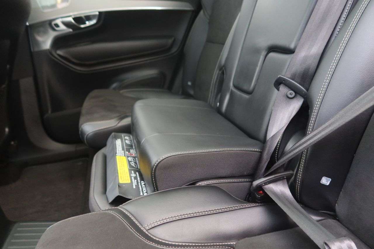 2022 VOLVO XC90 2022 VOLVO XC90