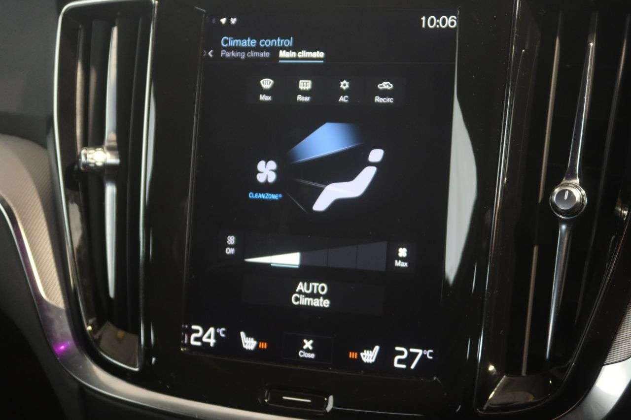 2021 VOLVO V60 2021 VOLVO V60