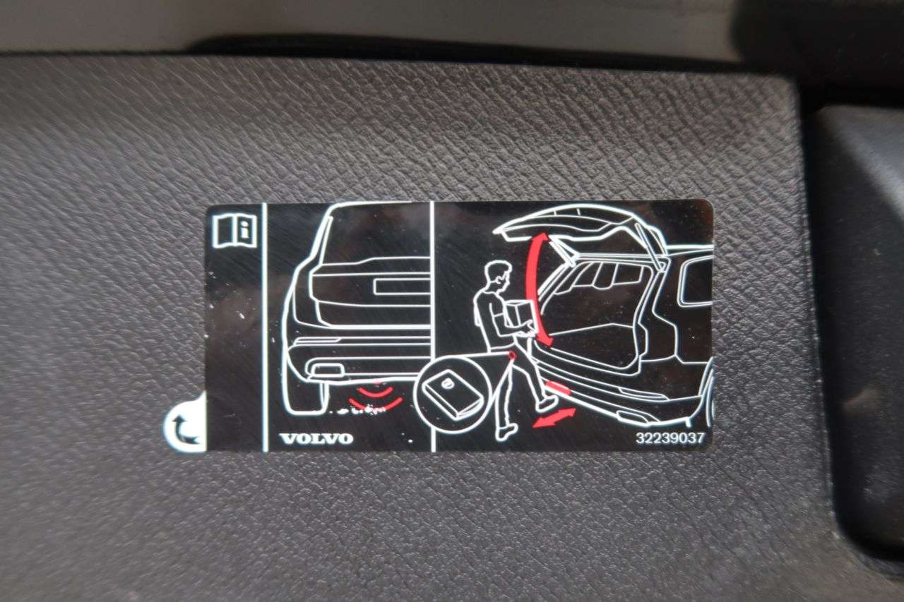 2021 VOLVO XC90 2021 VOLVO XC90