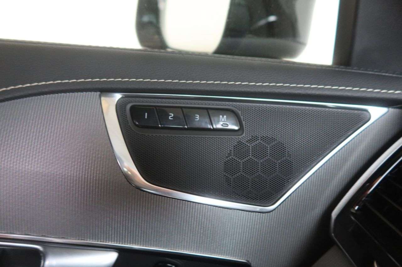 2021 VOLVO XC90 2021 VOLVO XC90